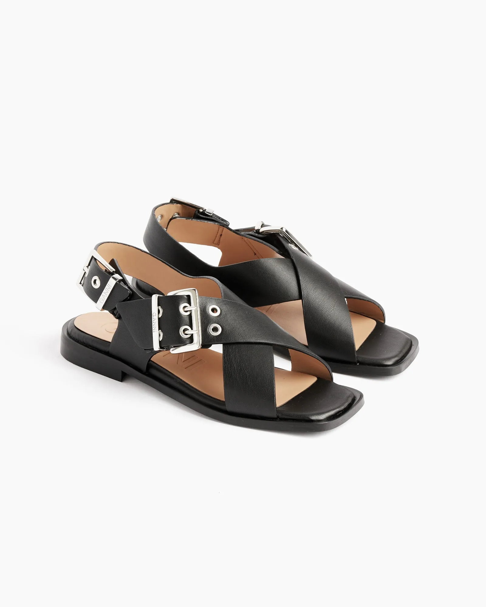 Feminine Buckle Strap Sandal in Black