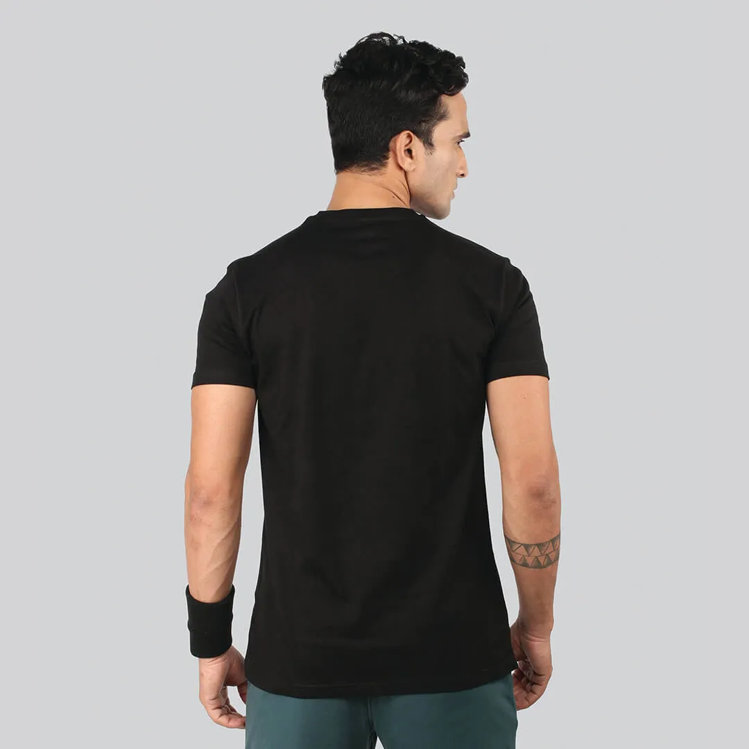 Graphic Printed T-Shirt - Black