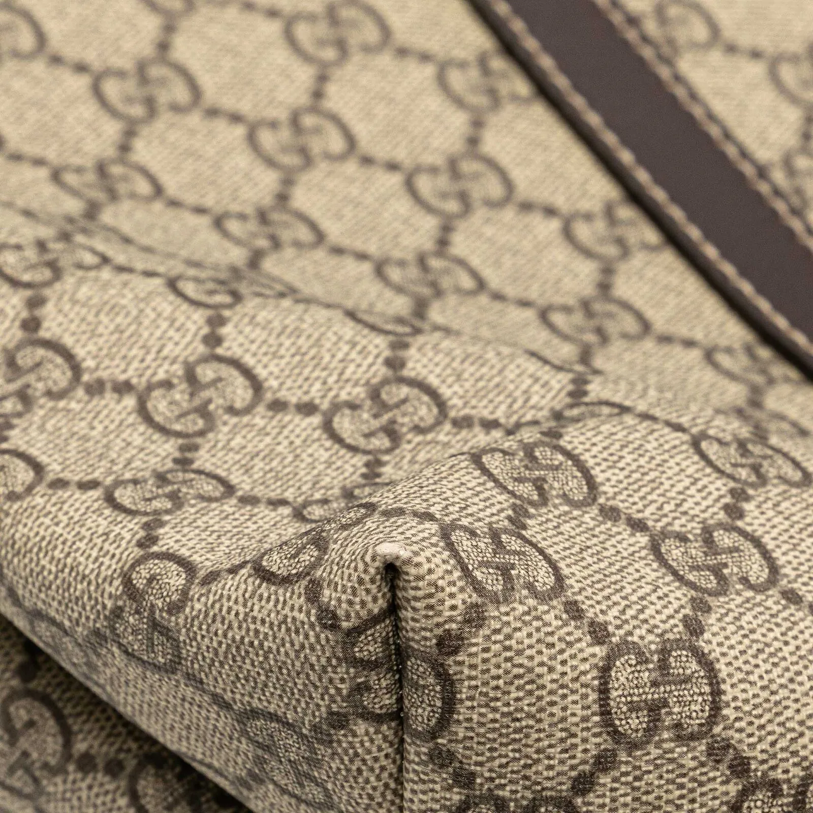 Gucci Gg Supreme Joy Tote Brown