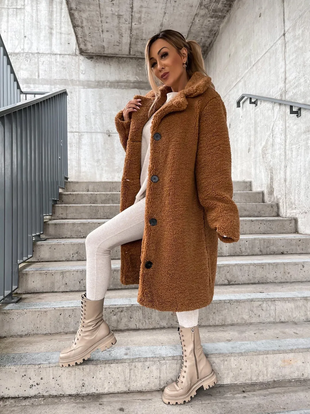 Luana - Fluffy Teddy Jacket