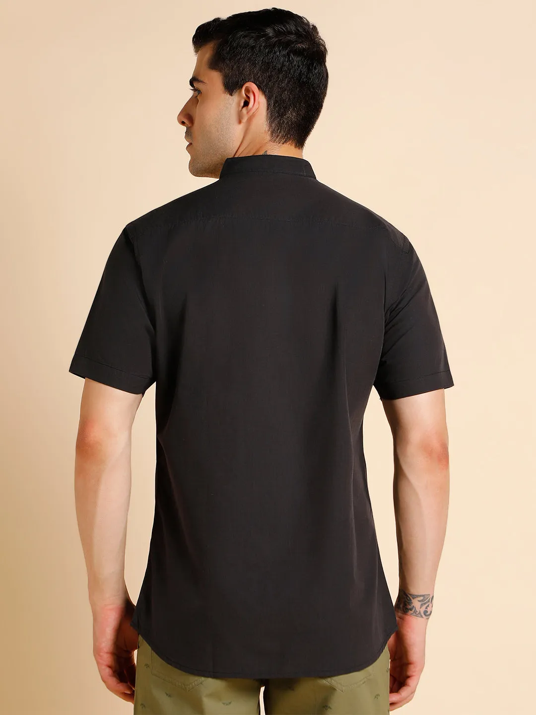 Men's Mandarin Collar Slim Fit Solid Black Shirts