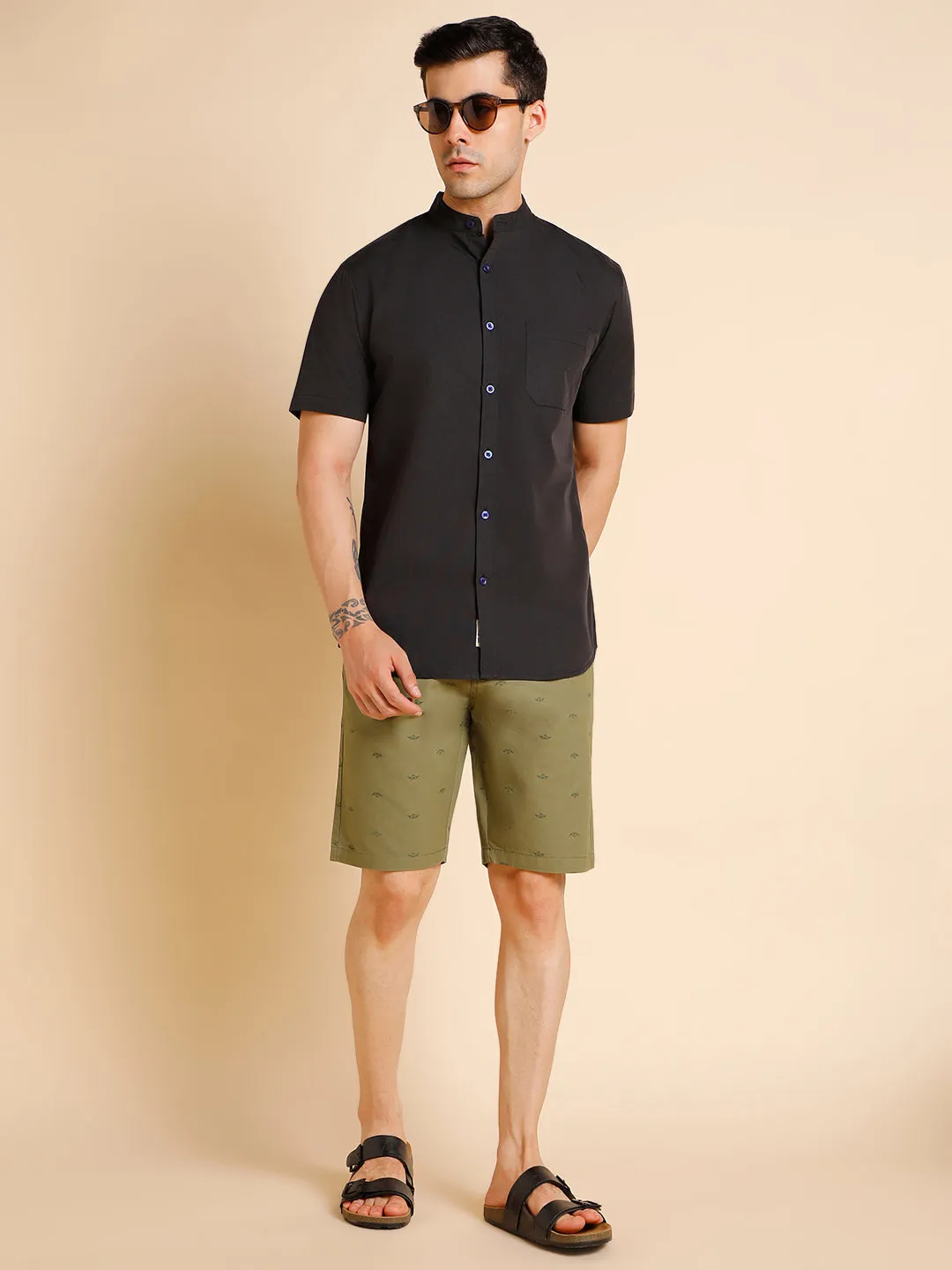 Men's Mandarin Collar Slim Fit Solid Black Shirts