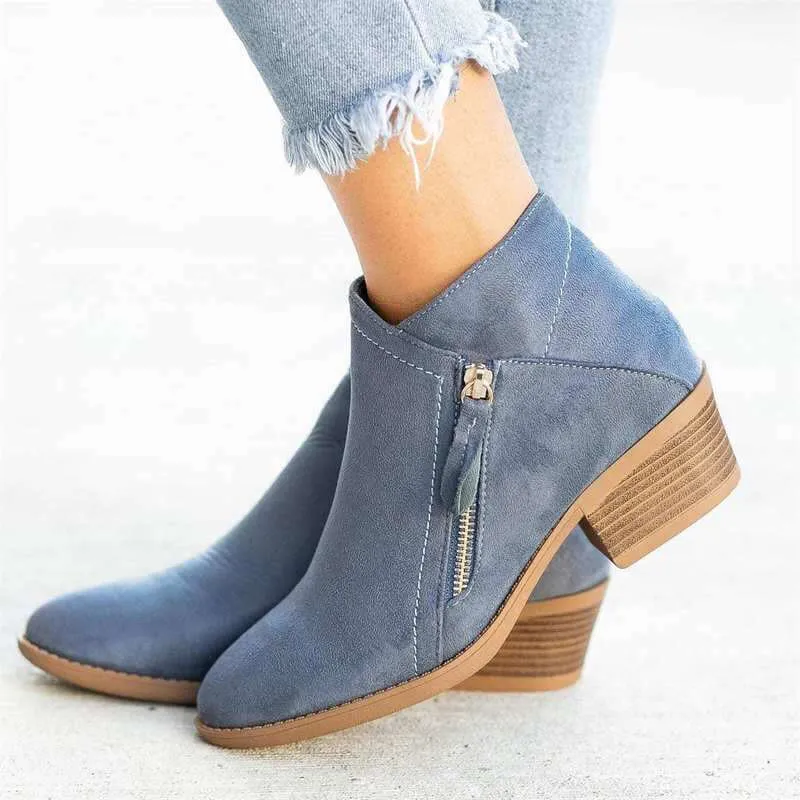 Women's Leather Ankle Boots: Stylish & Comfortable Footwear